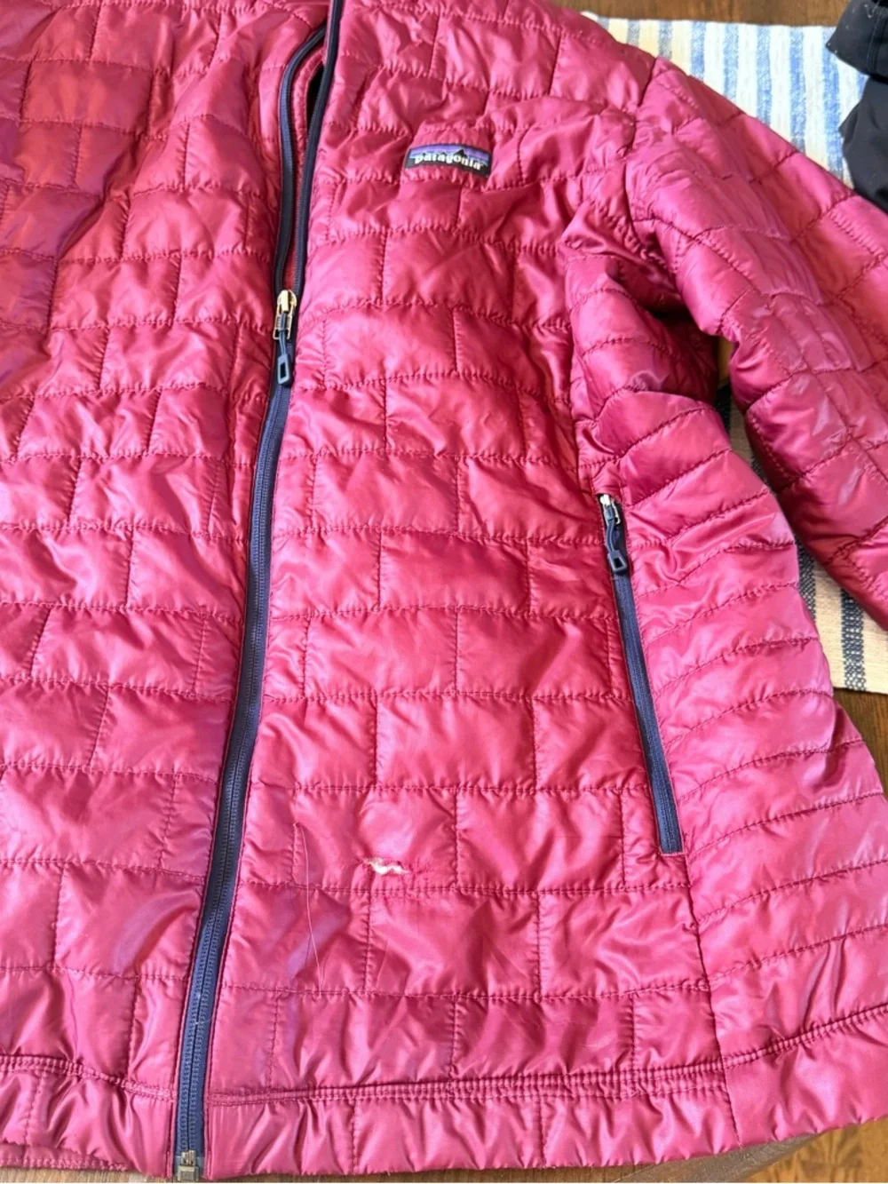 Patagonia Women's Quilted Puffer Jacket - size XL - Picture 7 of 7